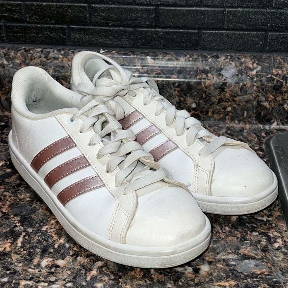 Adidas Advantage Cloudfoam Ortholite Float White & Rose Gold Women’s Size 6.5